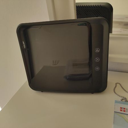 オメーニャResidenza Gattoniアパートメント エクステリア 写真